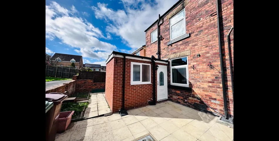 Denby Dale Road West, Calder Grove, Wakefield