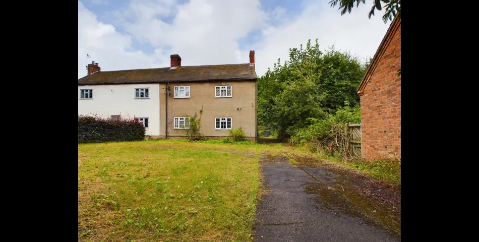 Three-Bedroom Semi Potential Building Plot In Need Of Refurbishment
