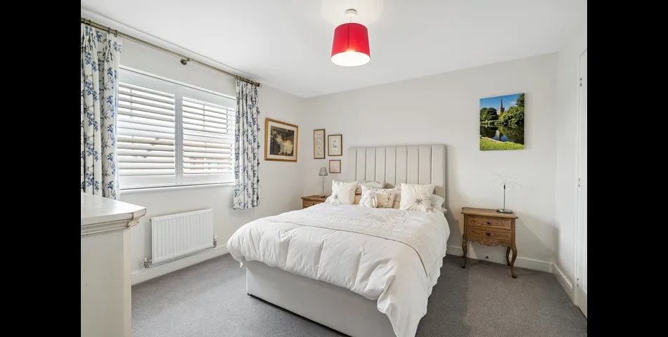 3 Blackberry Lane, Stratford-Upon-Avon, CV37 7ED