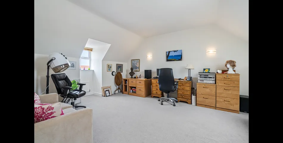 3 Blackberry Lane, Stratford-Upon-Avon, CV37 7ED