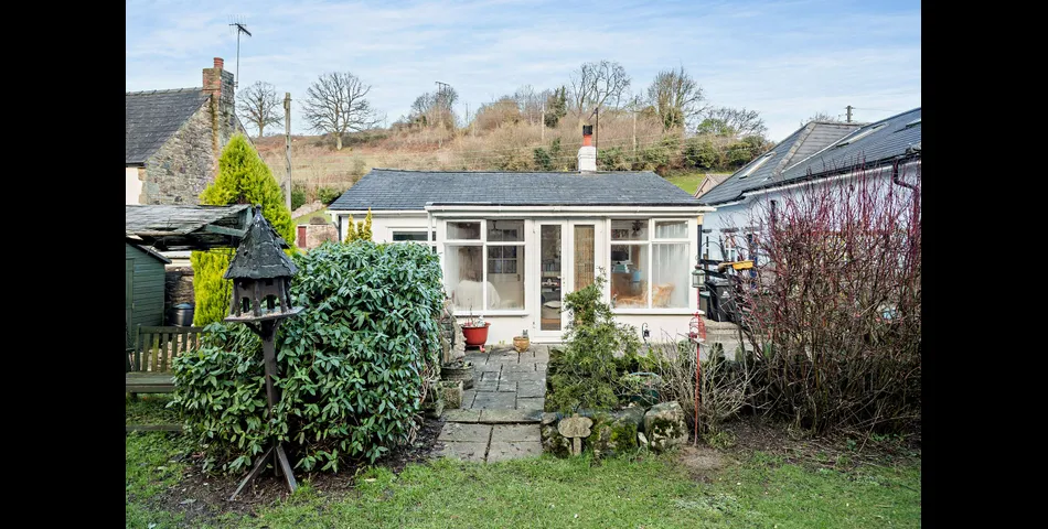 Roxlea, High Street, Clearwell, GL16 8JS