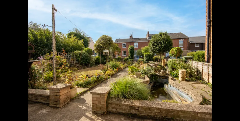 A fantastic detached three bedroom home in the heart of St. Johns in need of updating