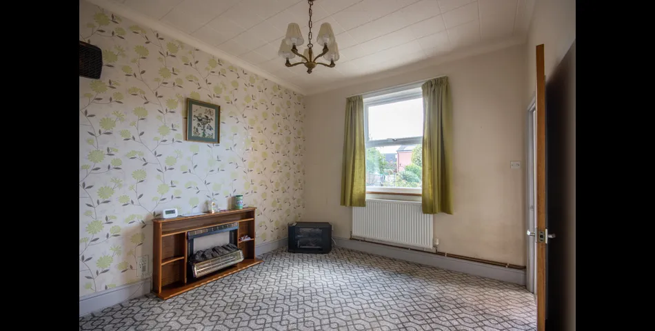 A fantastic detached three bedroom home in the heart of St. Johns in need of updating