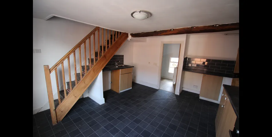 30 Salt Lane, Salisbury