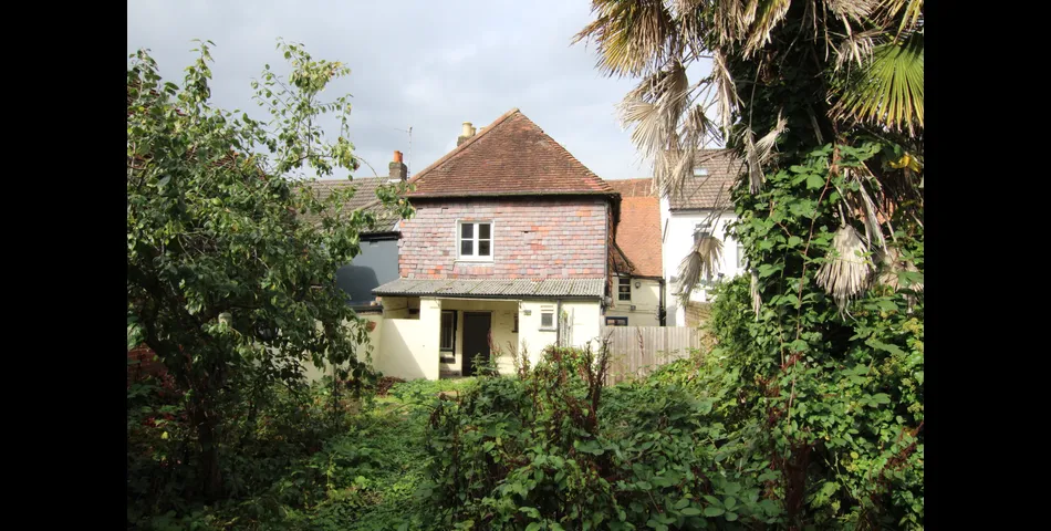 30 Salt Lane, Salisbury