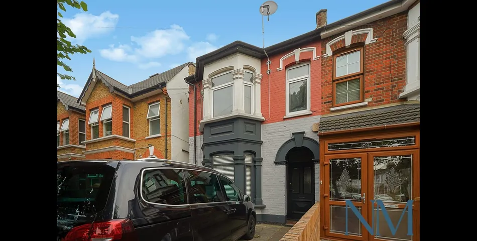 2 Bed - Split level Apartment -Terrace Road, Plaistow