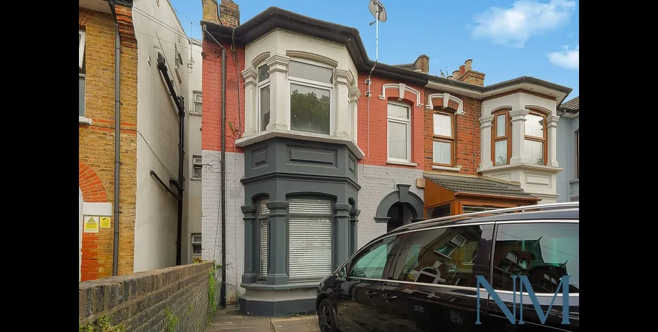 2 Bed - Split level Apartment -Terrace Road, Plaistow