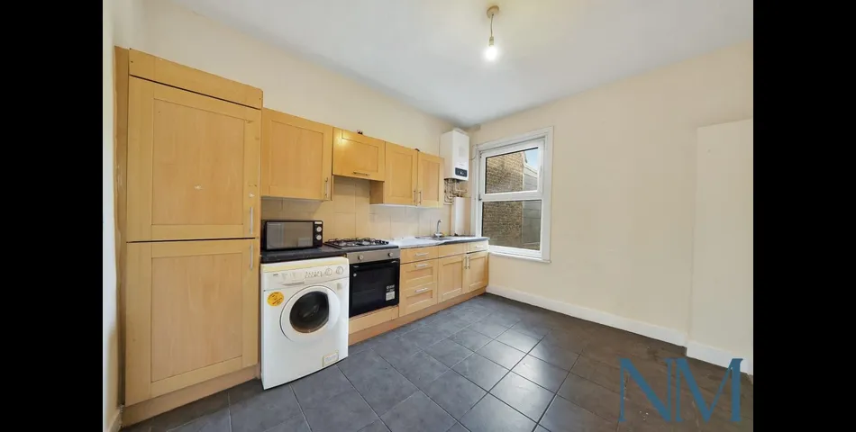 2 Bed - Split level Apartment -Terrace Road, Plaistow