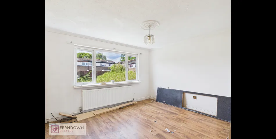 63 Eden Grove
