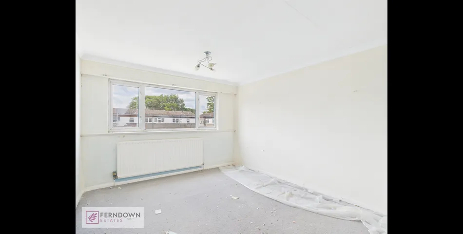 63 Eden Grove