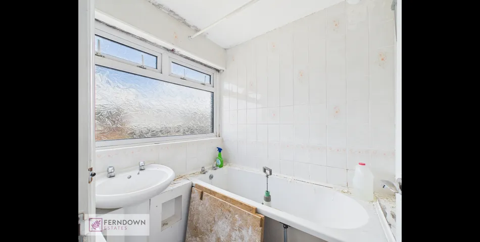 63 Eden Grove
