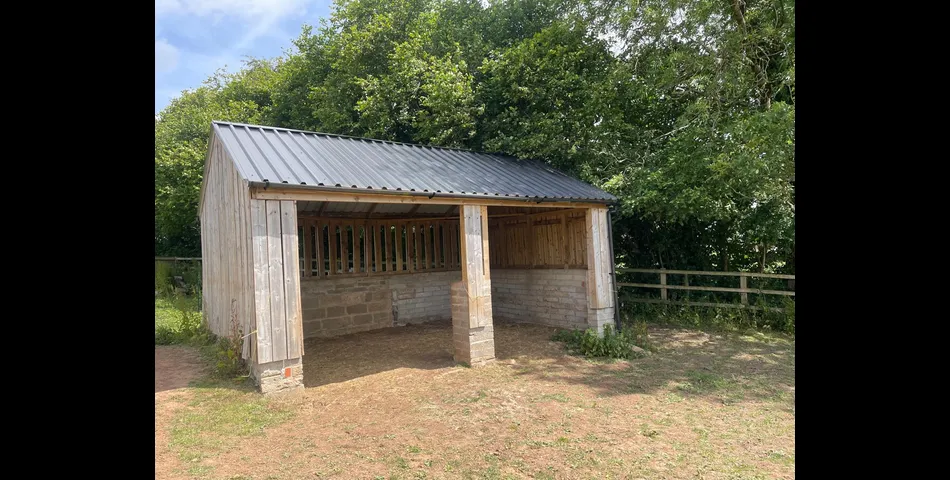Land Ajc to Hilltop Farm, The Doward, Whitchurch, Ross-On-Wye, Herefordshire     ( Symonds Yat)