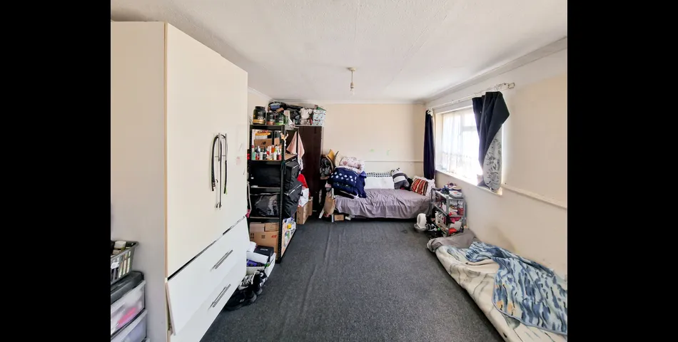 64 Marnham Crescent, Greenford, Middlesex, UB6 9ST