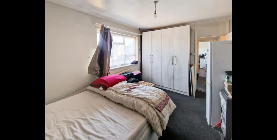 64 Marnham Crescent, Greenford, Middlesex, UB6 9ST