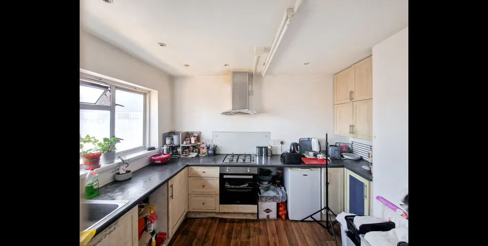 64 Marnham Crescent, Greenford, Middlesex, UB6 9ST