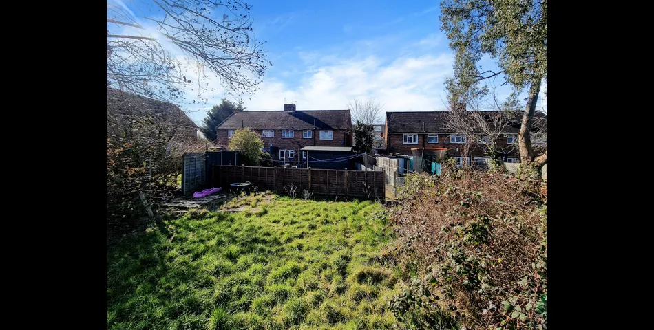 64 Marnham Crescent, Greenford, Middlesex, UB6 9ST