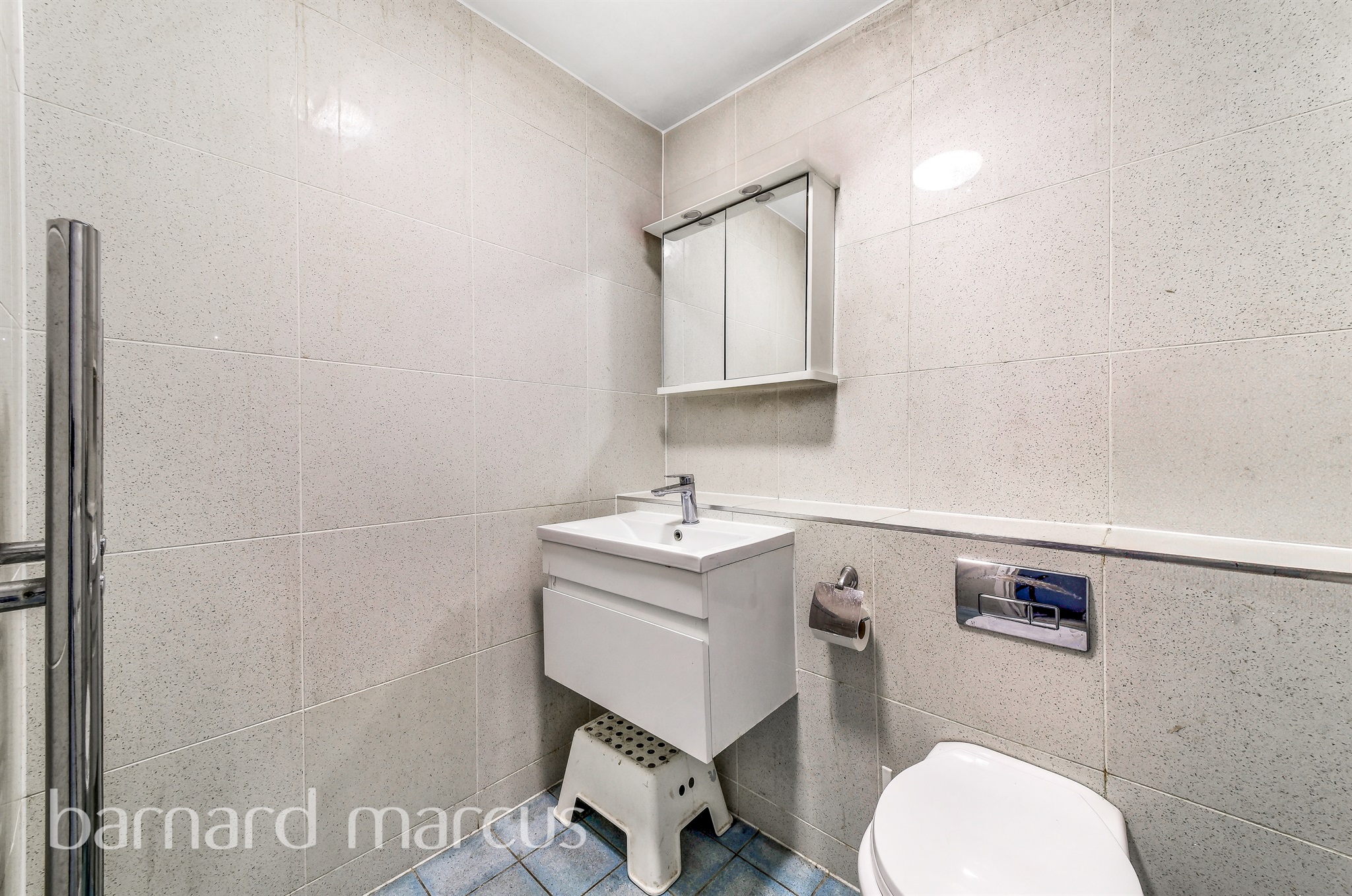 3 bed Ground Flat