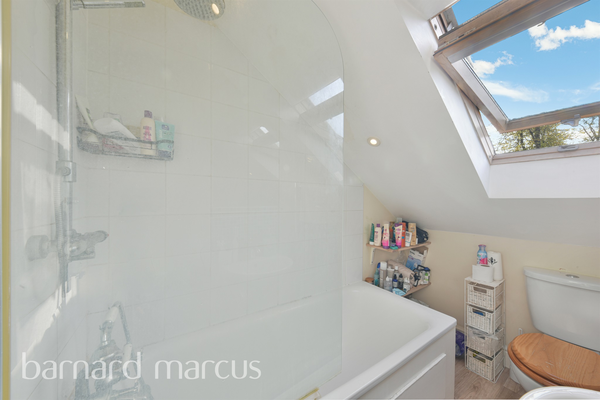 3 bed Ground Flat