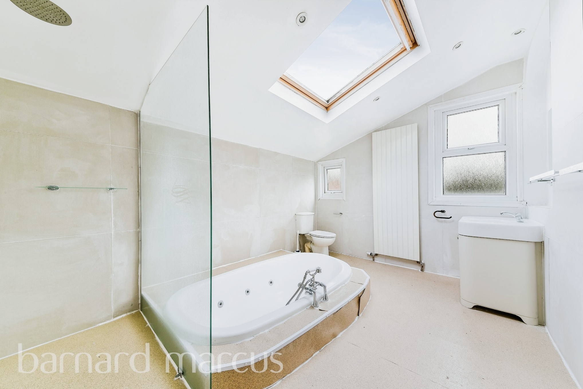 5 bed Semi-Detached