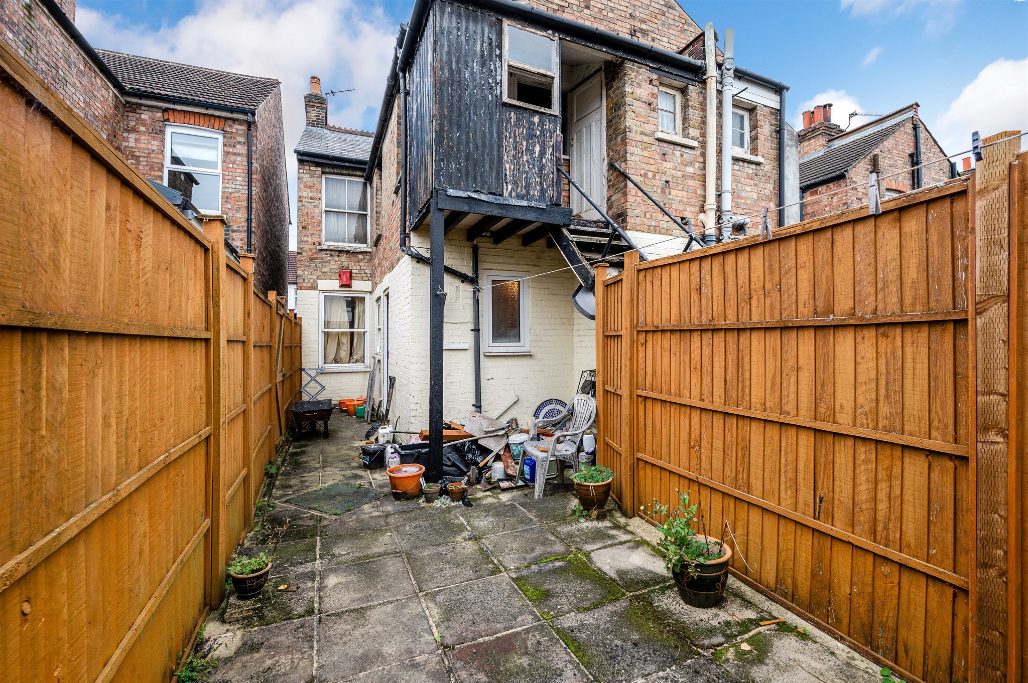 1 bed Maisonette