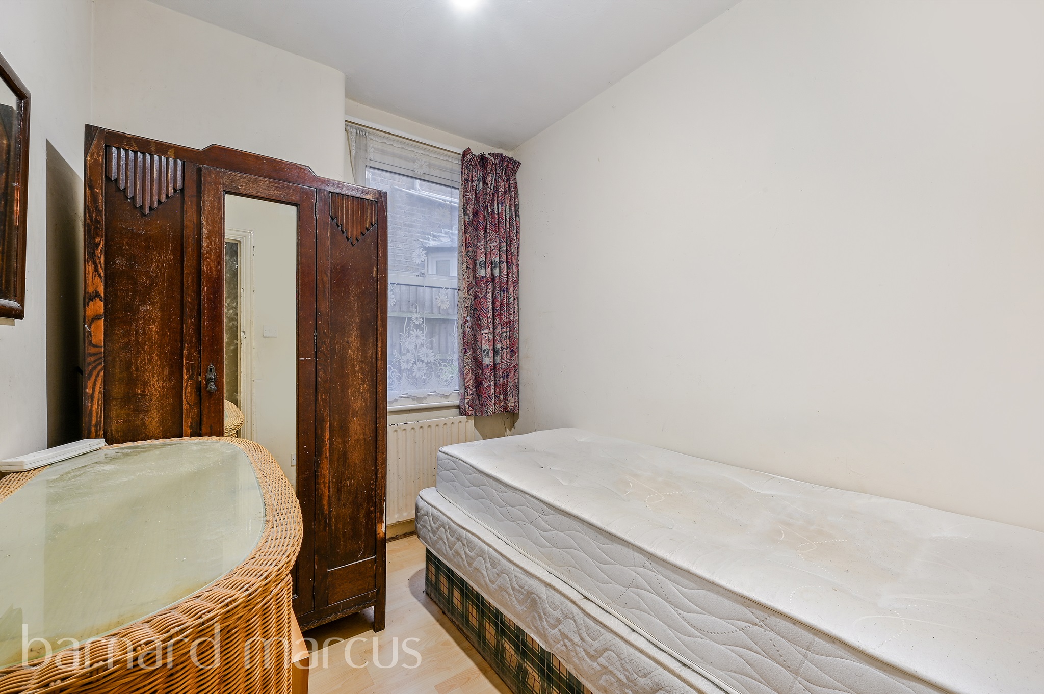 2 bed Maisonette