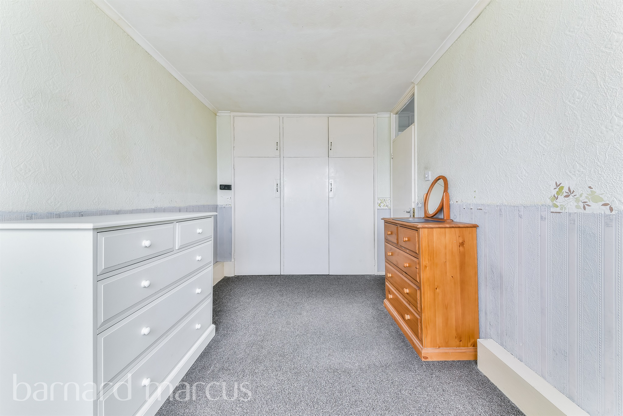 2 bed Maisonette