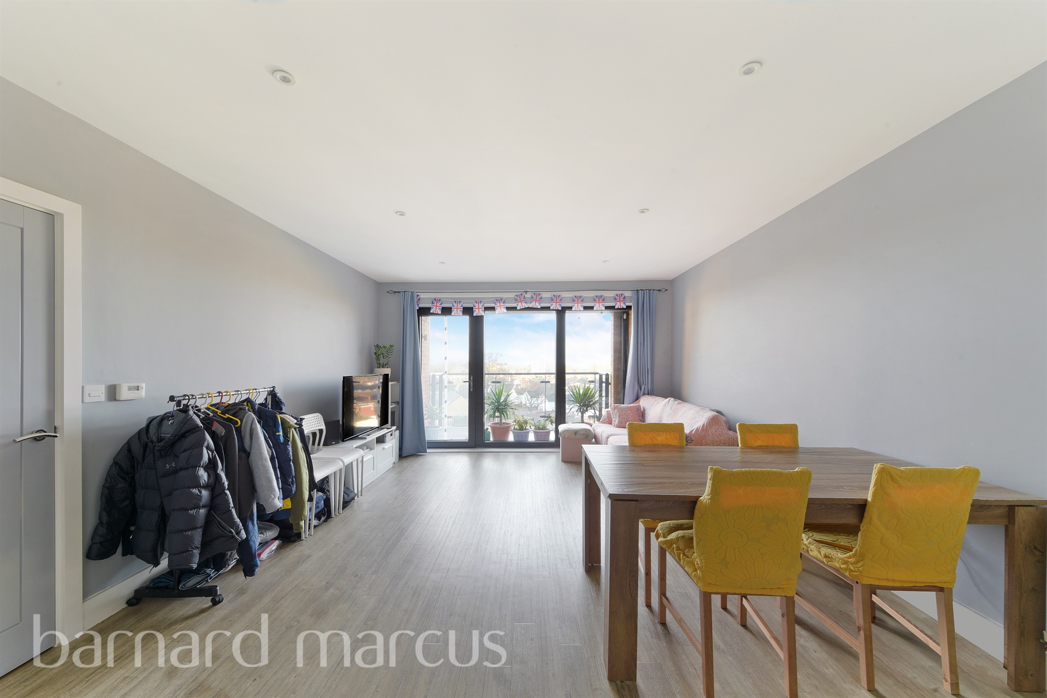 2 bed Apartment