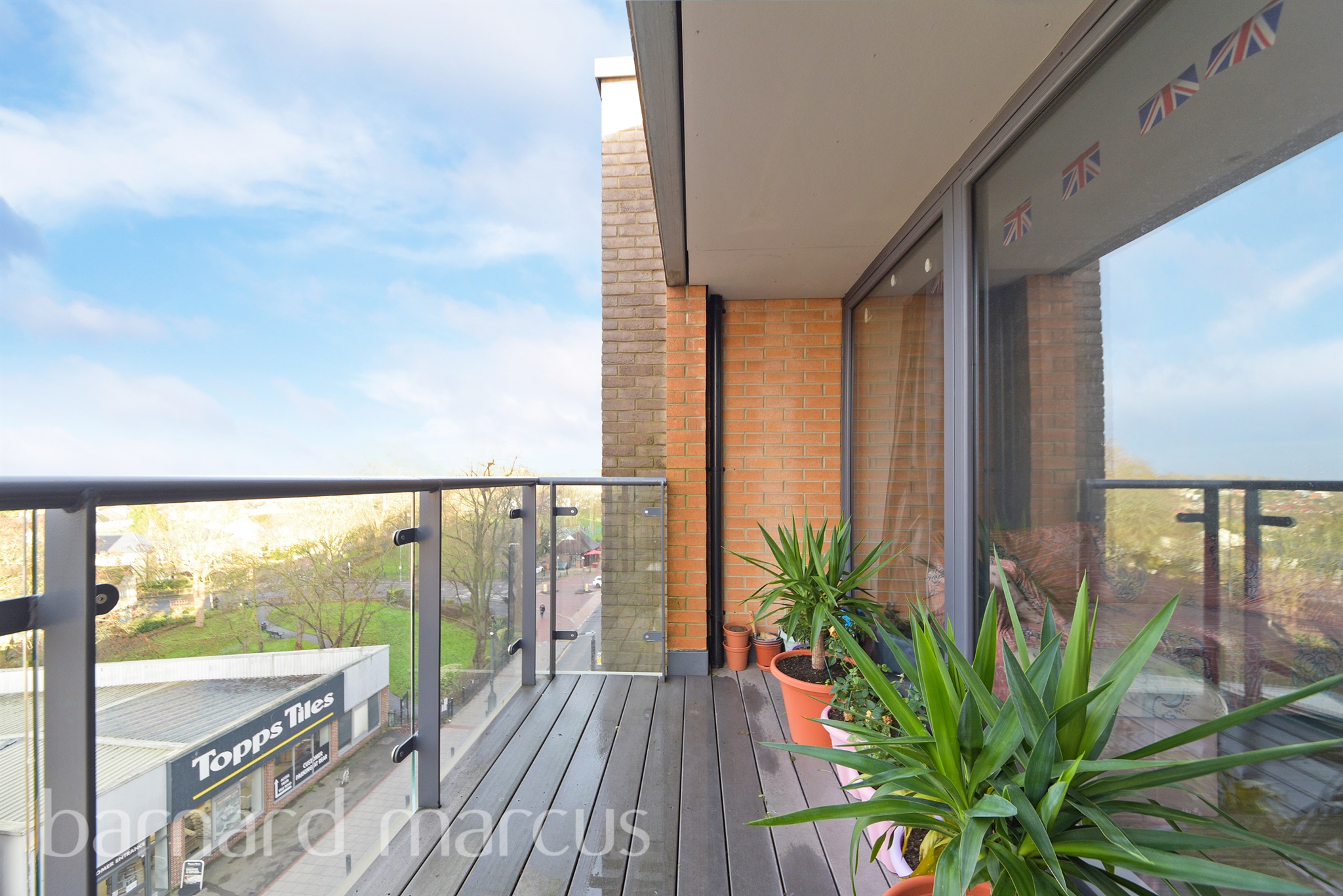 2 bed Apartment