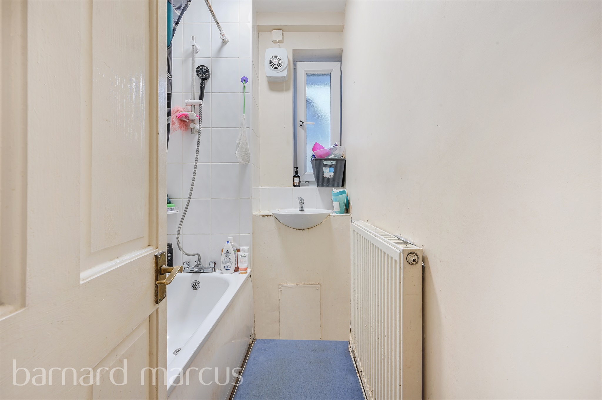 2 bed Ground Flat