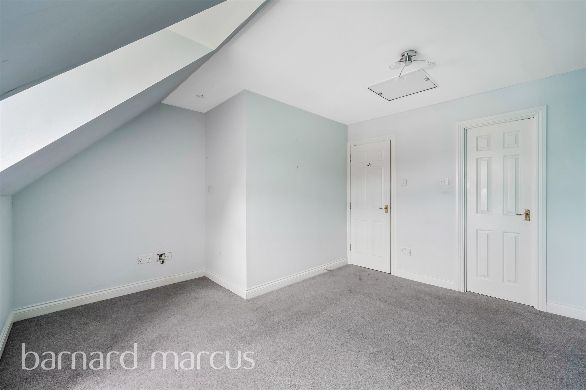 3 bed Terraced