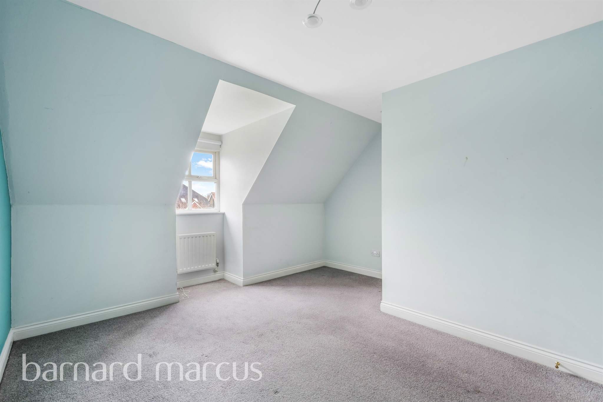 3 bed Terraced