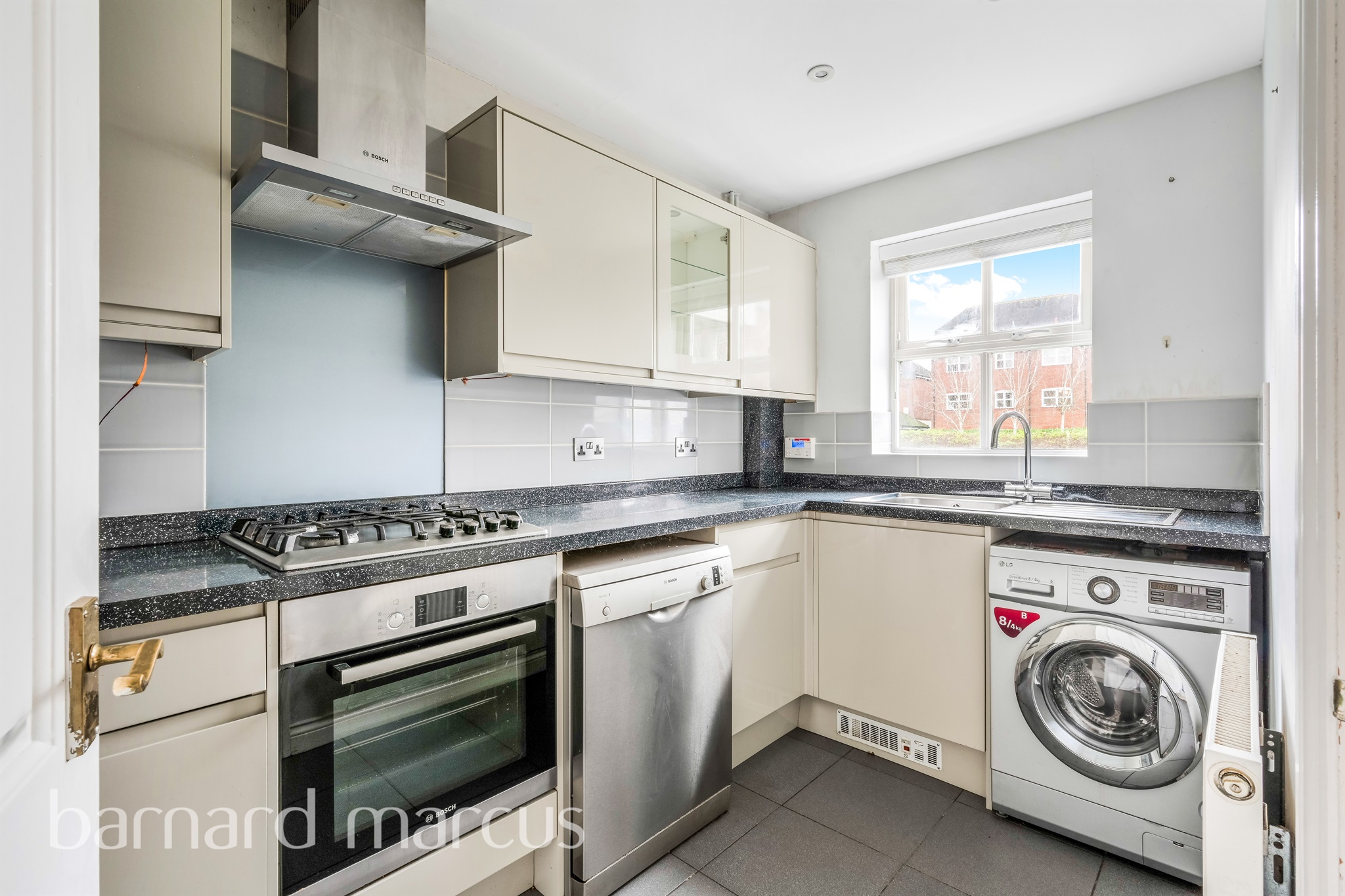 3 bed Terraced