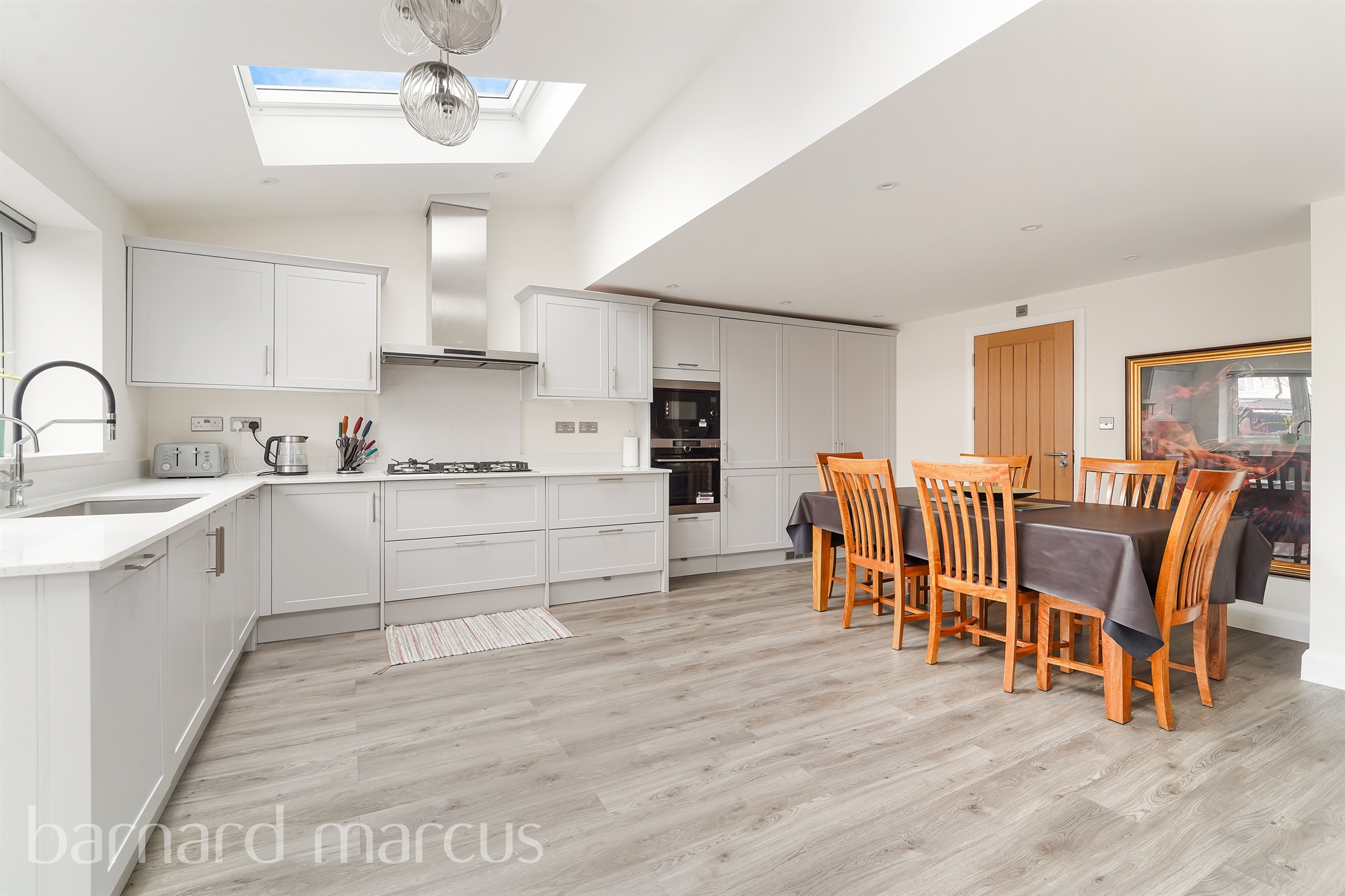 4 bed Terraced