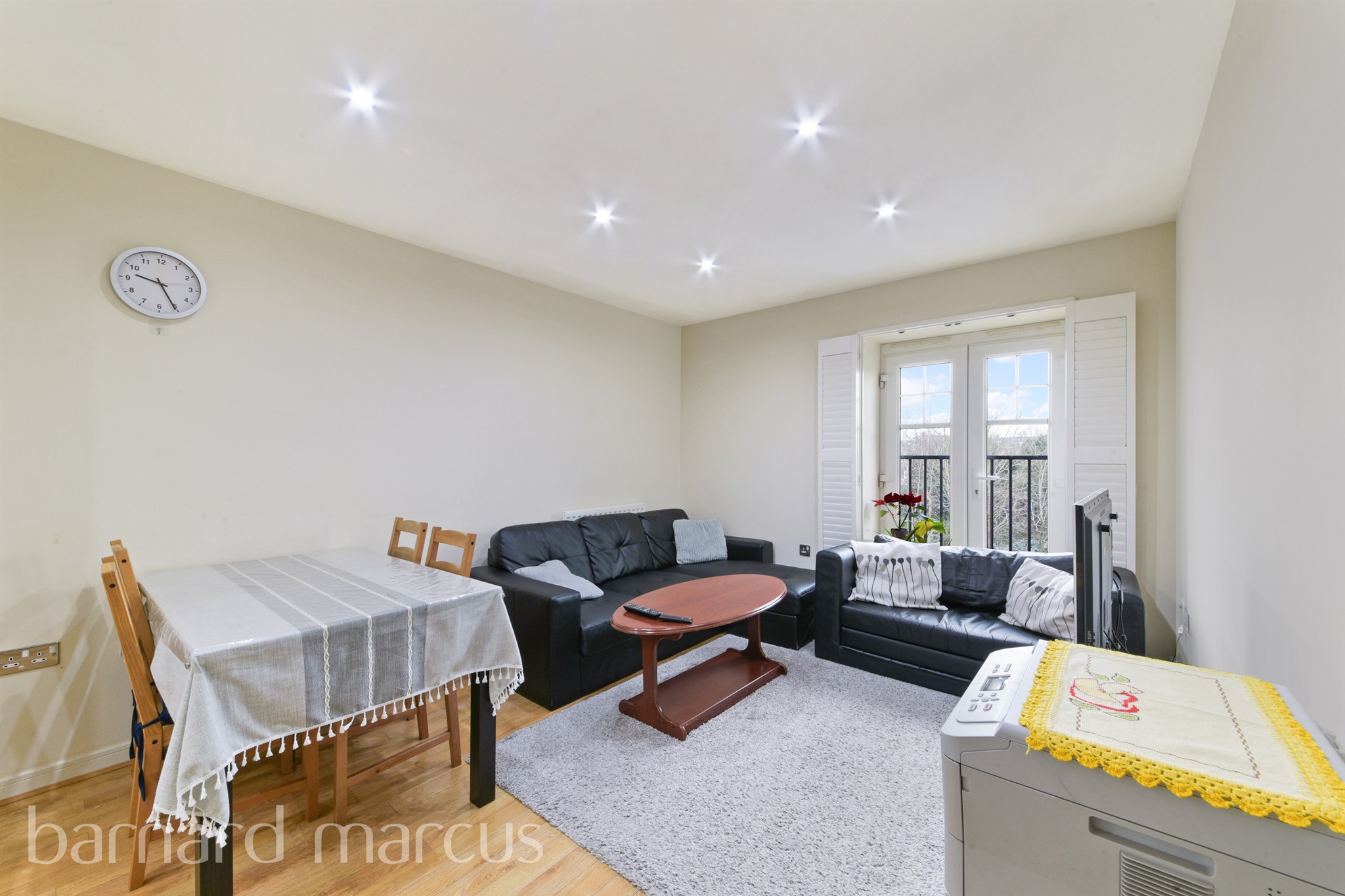 2 bed Apartment