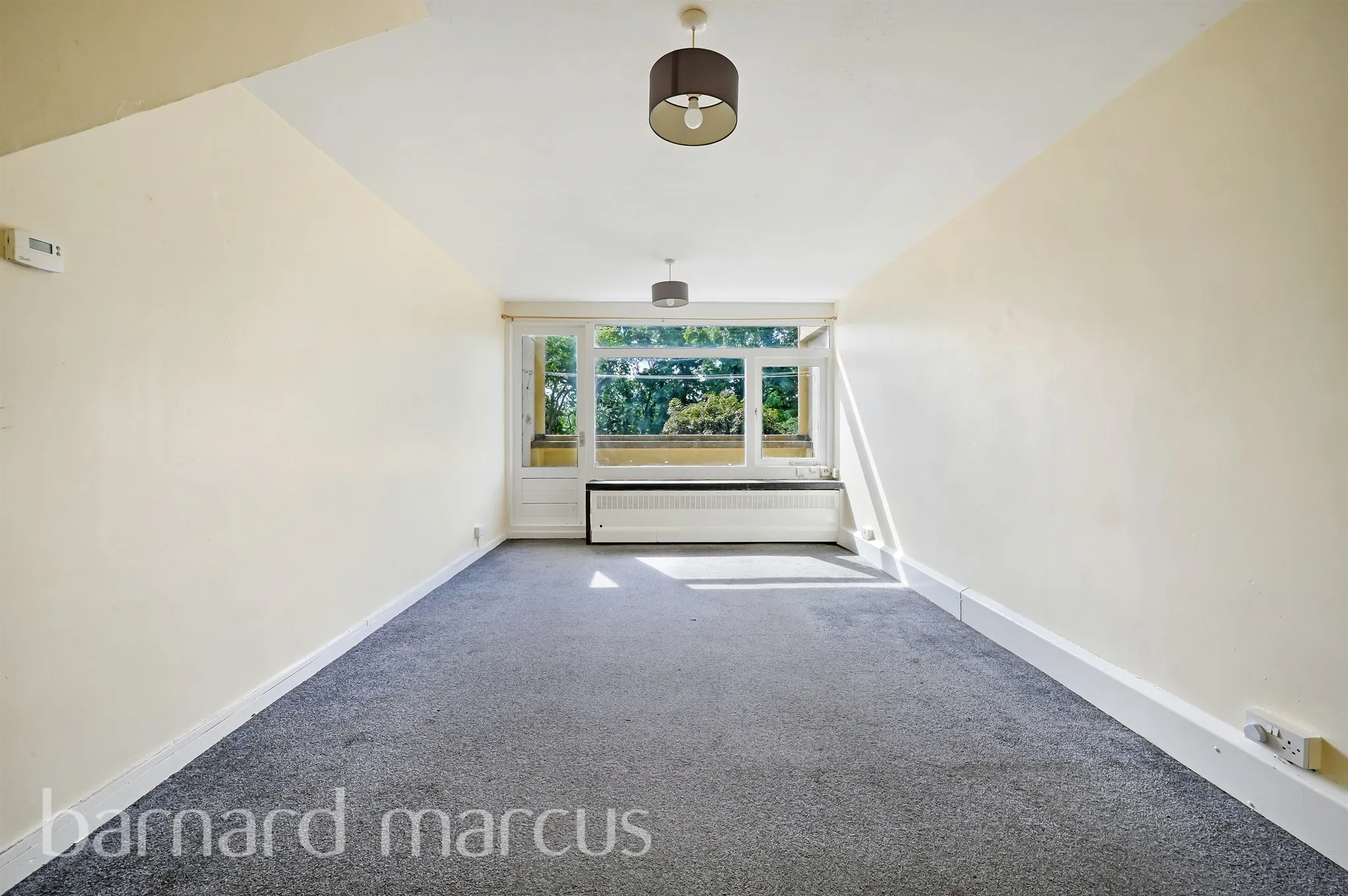 2 bed Maisonette