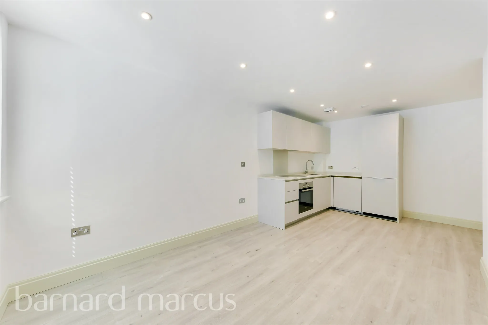 2 bed Apartment