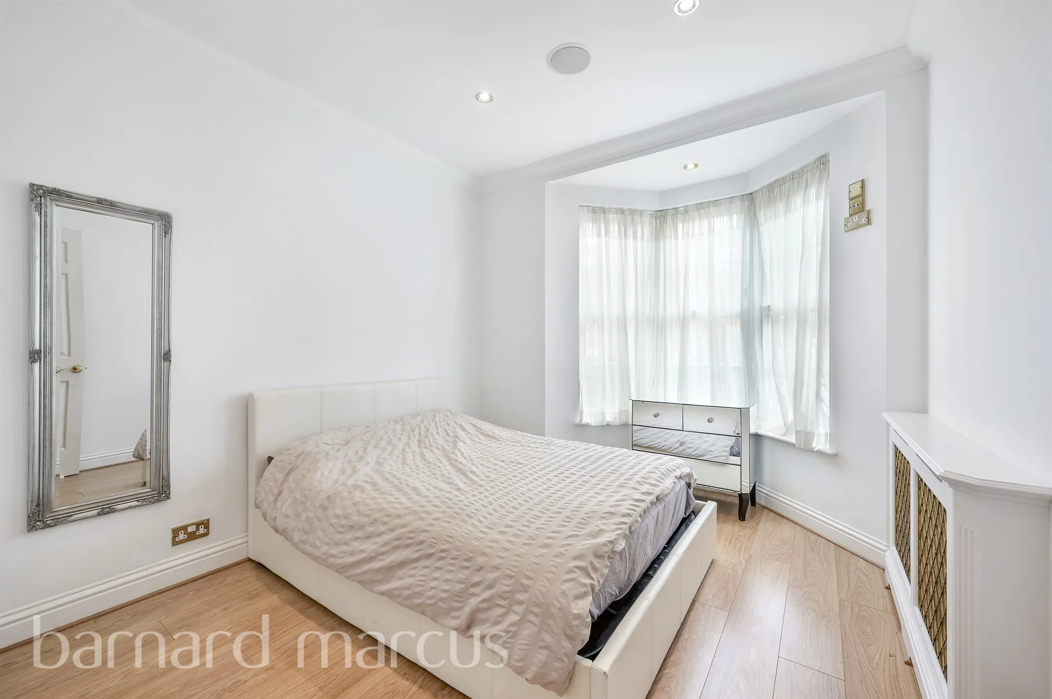 3 bed Apartment
