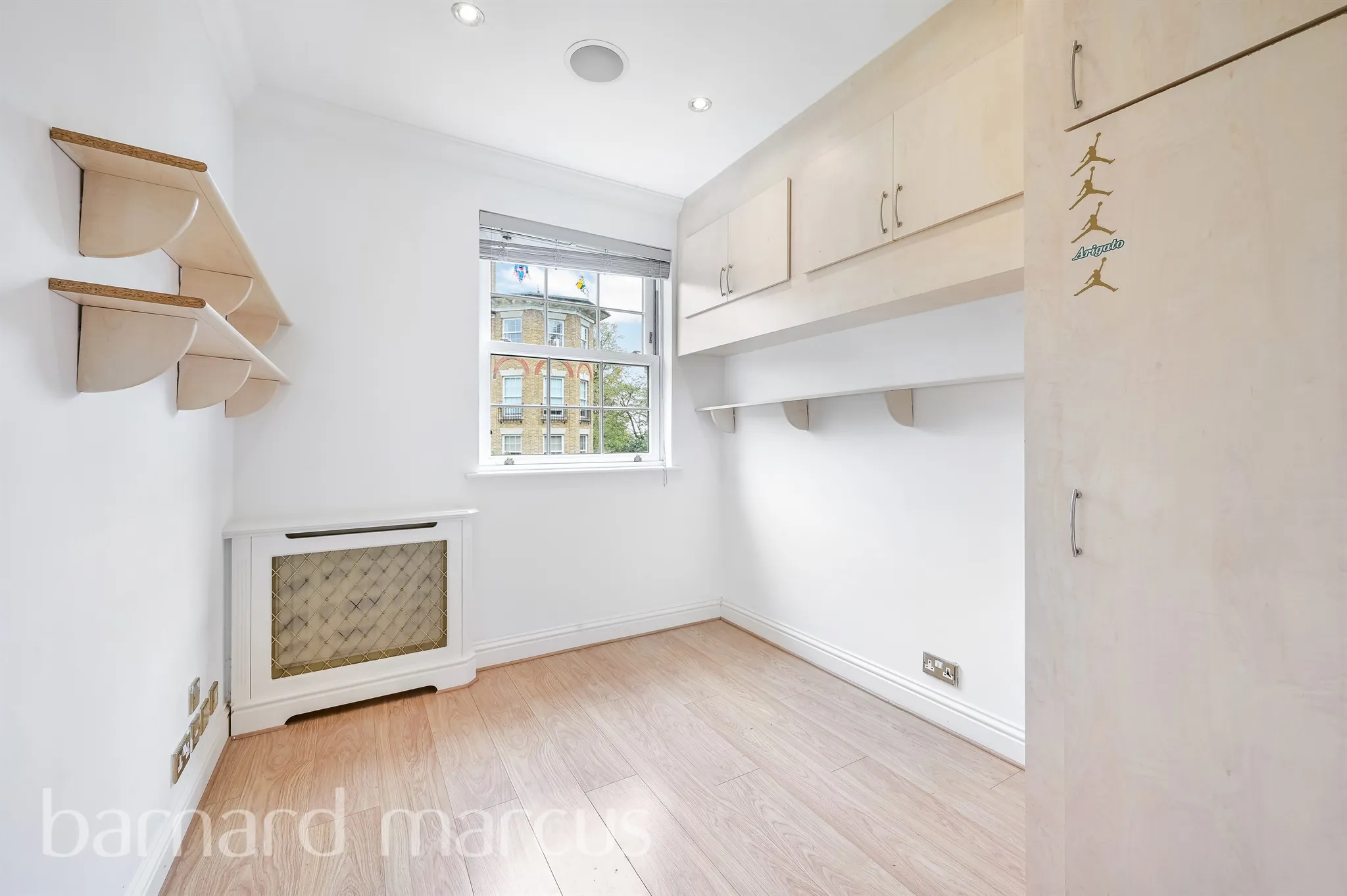 3 bed Apartment