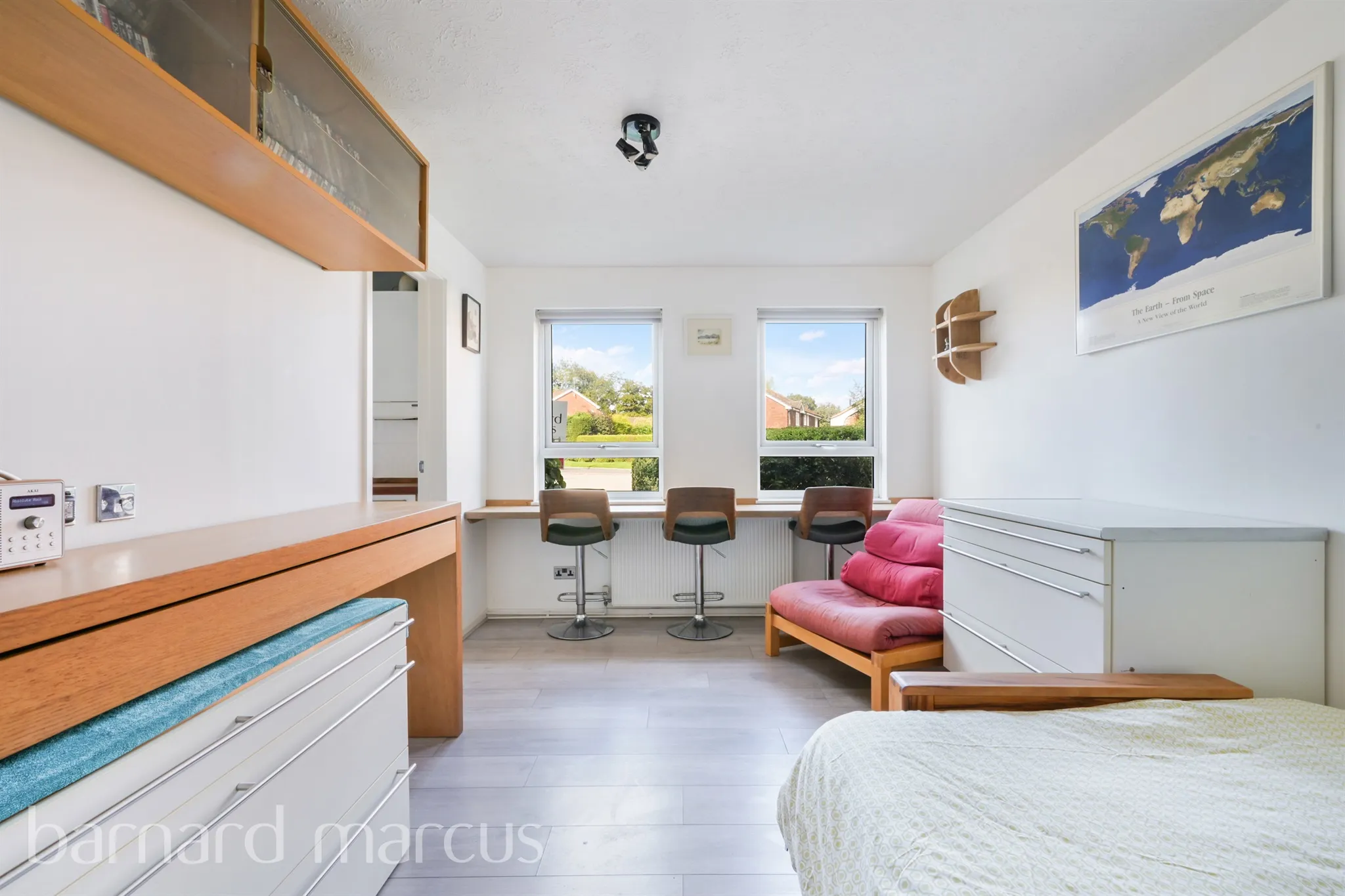 1 bed Ground Flat