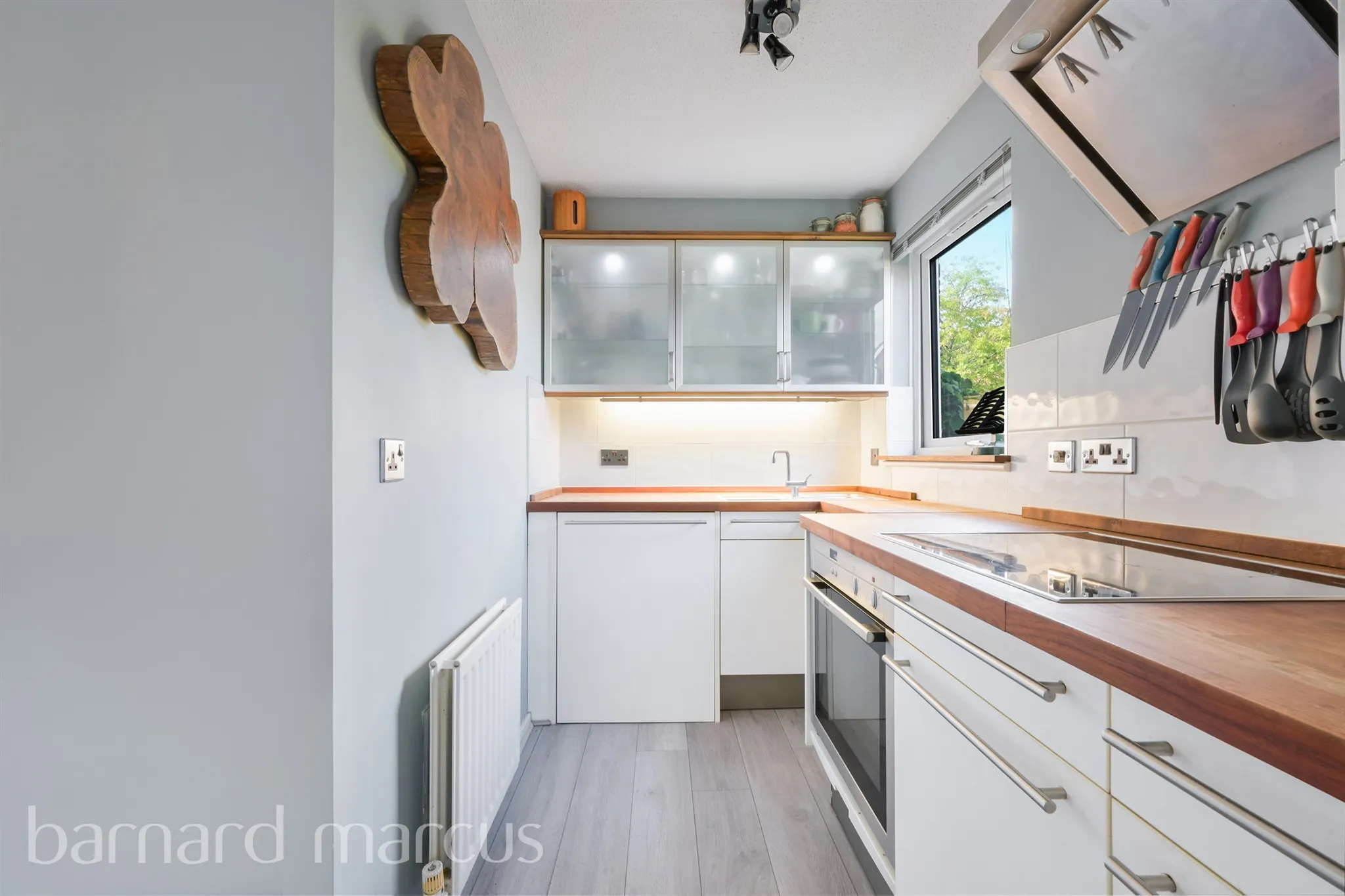 1 bed Ground Flat