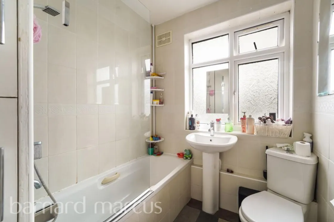 3 bed Semi-Detached