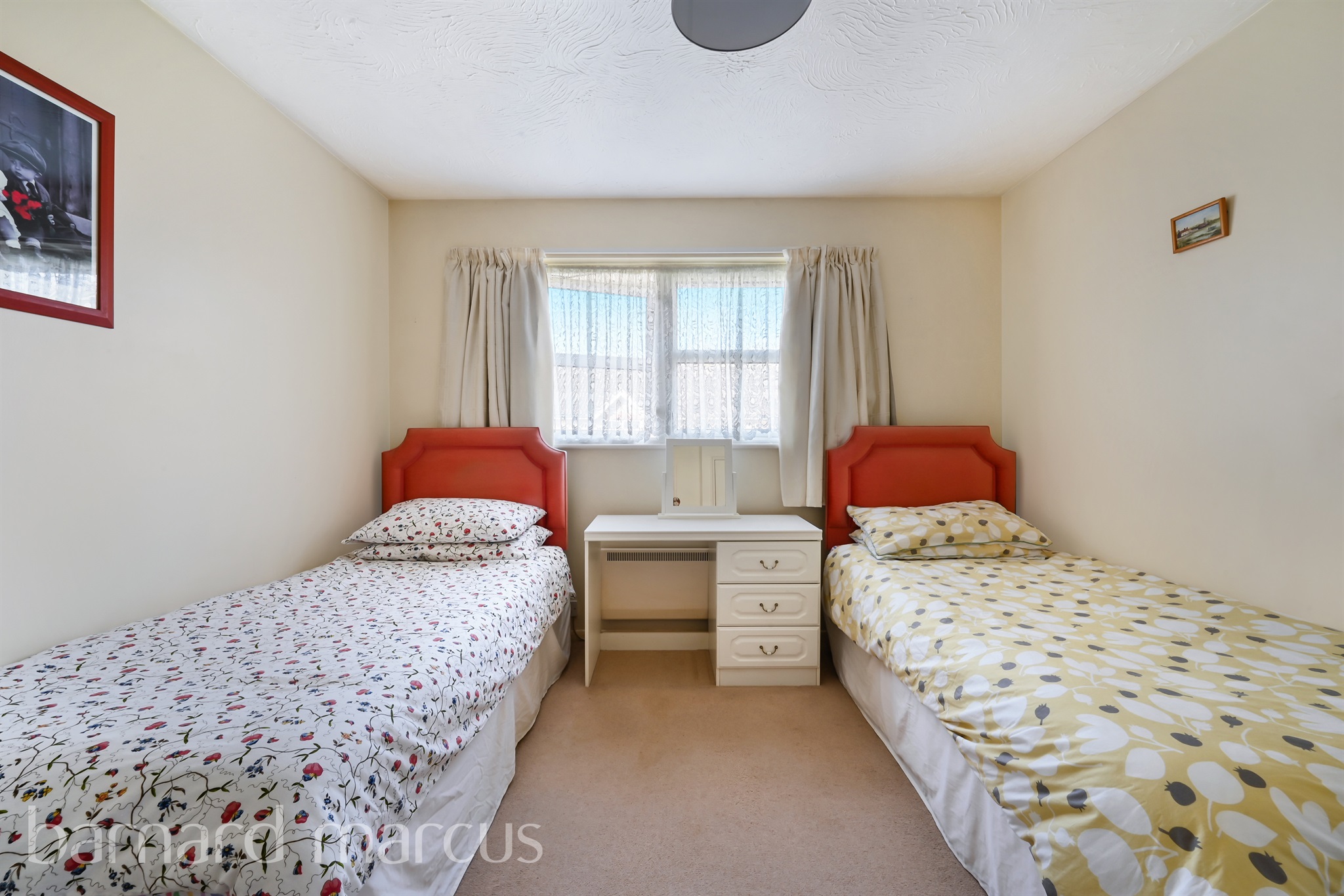 1 bed House