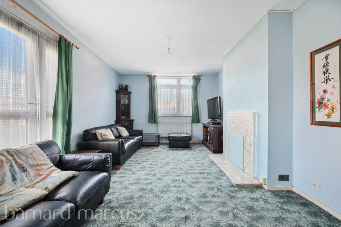 1 bed Ground Flat