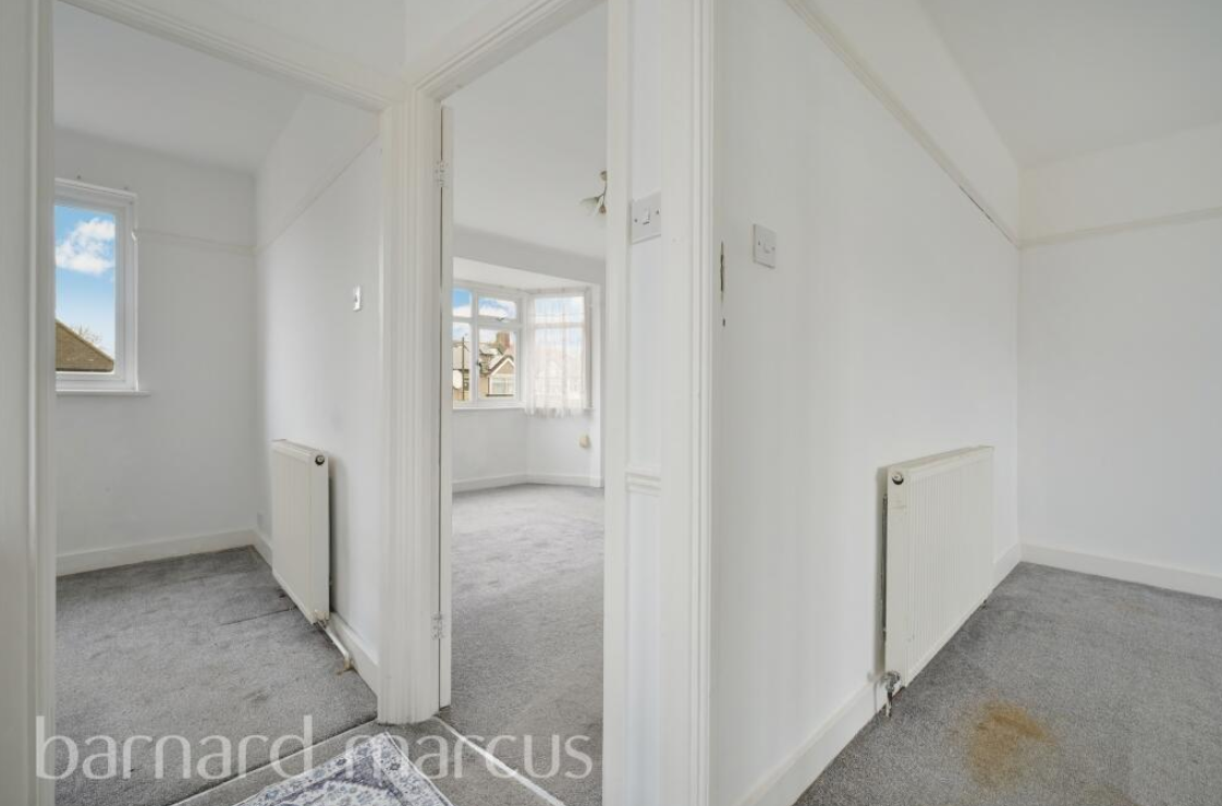 3 bed End of Terrace