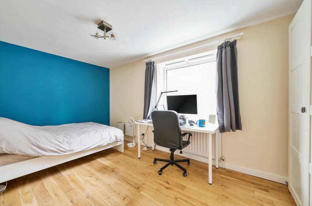 1 bed Apartment