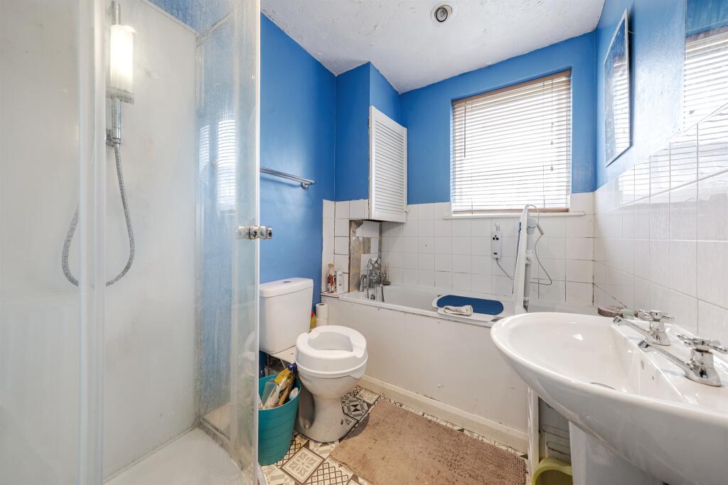 3 bed Apartment