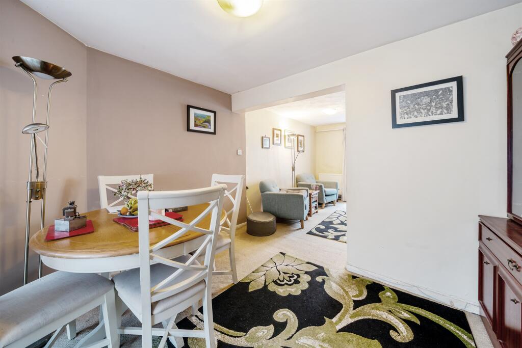 3 bed Apartment