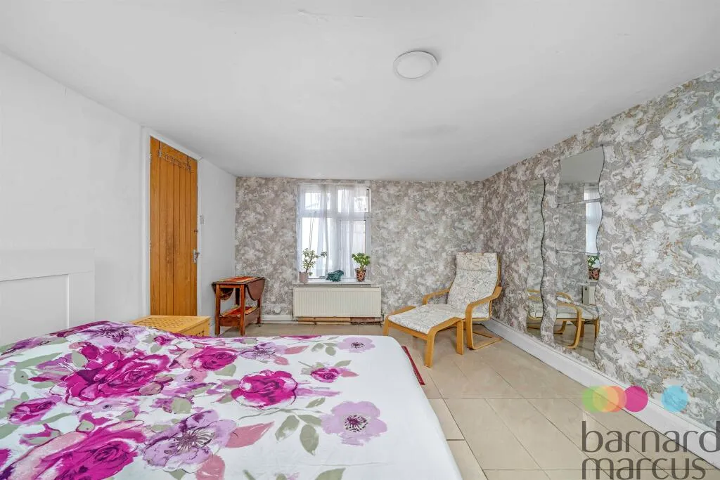 1 bed Apartment