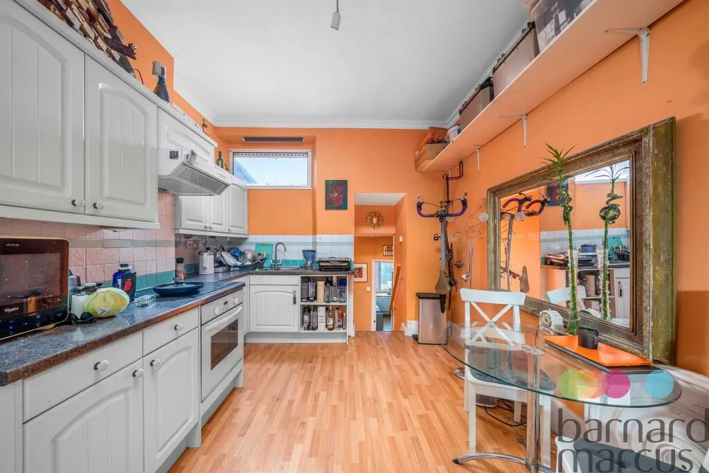2 bed Apartment