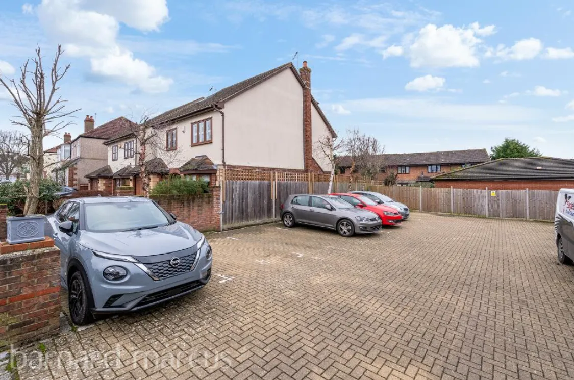 2 bed Apartment